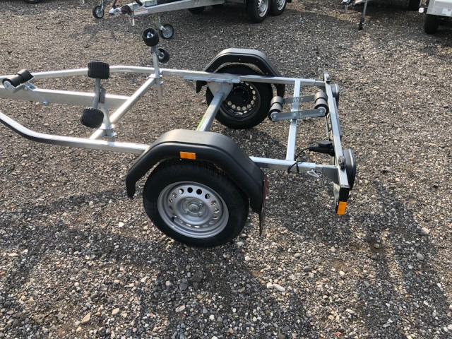 Brenderup Brenderup Premium 150600UB, 600 kg ZG, 100 km/h, 4,7m - נגרר לסירה: תמונה 5 Brenderup Brenderup Premium 150600UB, 600 kg ZG, 100 km/h, 4,7m - נגרר לסירה: תמונה 5