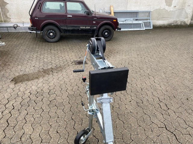 Brenderup Brenderup Premium Schlauchbootanhänger 150600UB RBX, 600 kg, 100 km/h, 4,6 m - נגרר לסירה: תמונה 3 Brenderup Brenderup Premium Schlauchbootanhänger 150600UB RBX, 600 kg, 100 km/h, 4,6 m - נגרר לסירה: תמונה 3