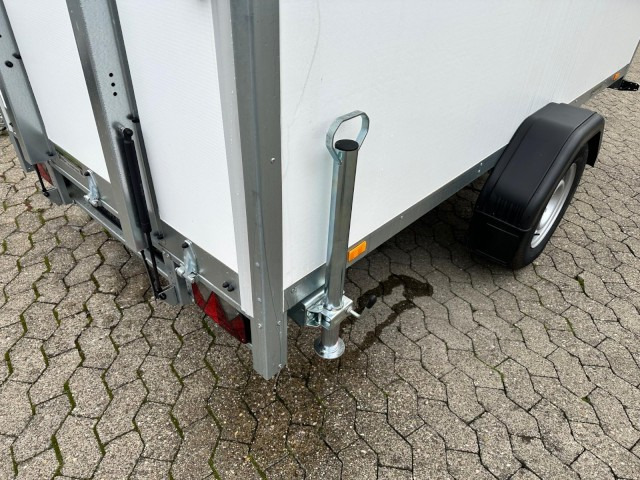 Brenderup Cargo Dynamic CD300BR1300 Rampe Kofferanhänger 1,3 to. 300x155x185cm - קרון נגרר בתיבה סגורה: תמונה 4 Brenderup Cargo Dynamic CD300BR1300 Rampe Kofferanhänger 1,3 to. 300x155x185cm - קרון נגרר בתיבה סגורה: תמונה 4