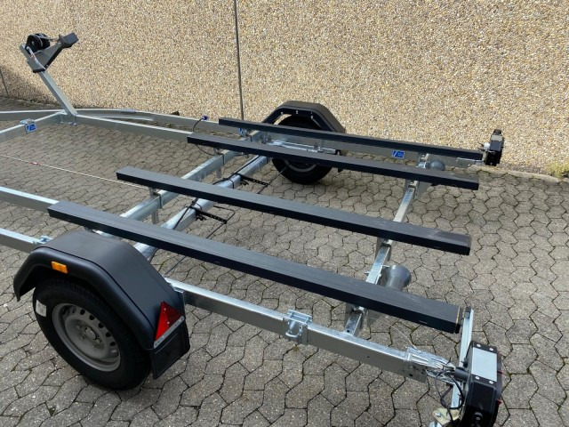 Brenderup Doppel Jetski Premium PWC21200B RAX , 1,2 to., 3,8m - נגרר לסירה: תמונה 4 Brenderup Doppel Jetski Premium PWC21200B RAX , 1,2 to., 3,8m - נגרר לסירה: תמונה 4