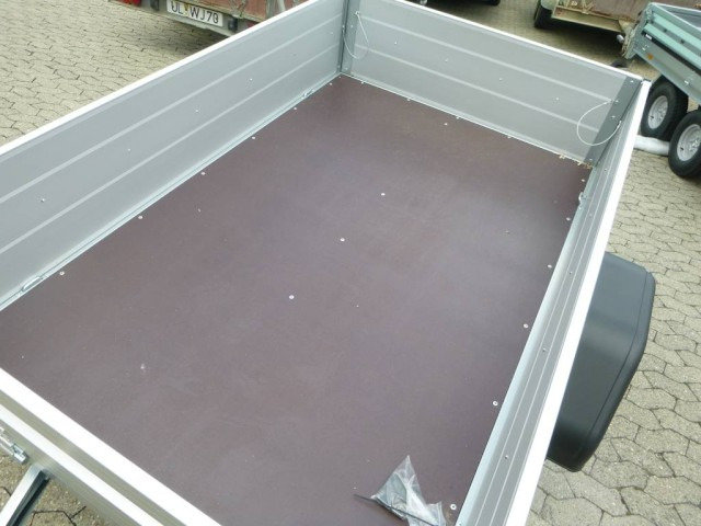 Brenderup Tieflader 2205AUB750 Alu 2030 x 1280 x 400 mm - קרון נגרר למכונית: תמונה 3 Brenderup Tieflader 2205AUB750 Alu 2030 x 1280 x 400 mm - קרון נגרר למכונית: תמונה 3
