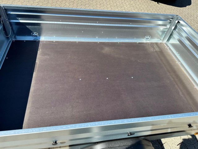 Brenderup Tieflader 2205SUB750 Stahl 2030 x 1280 x 400 mm, 750 kg - קרון נגרר למכונית: תמונה 5 Brenderup Tieflader 2205SUB750 Stahl 2030 x 1280 x 400 mm, 750 kg - קרון נגרר למכונית: תמונה 5