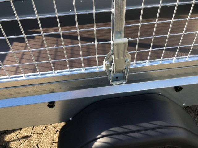 Brenderup Tieflader 2270SUB750 Stahl, 0,75 to. 2700x1300x270mm mit Laubgitter 80 cm - קרון נגרר למכונית: תמונה 5 Brenderup Tieflader 2270SUB750 Stahl, 0,75 to. 2700x1300x270mm mit Laubgitter 80 cm - קרון נגרר למכונית: תמונה 5