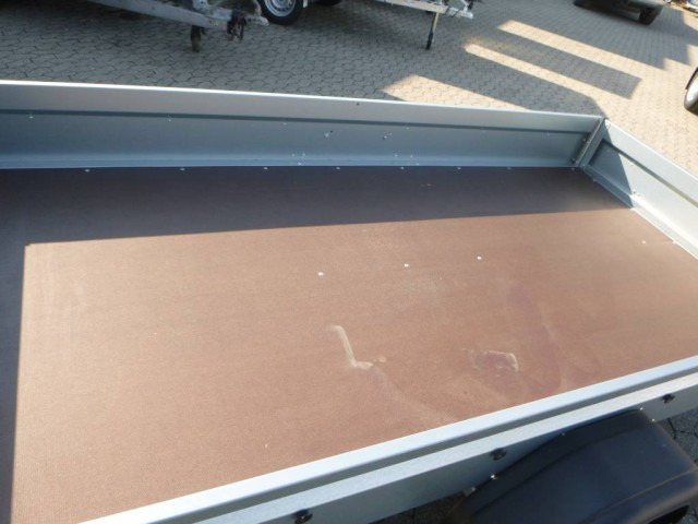 Brenderup Tieflader 2270SUB750 Stahl, 0,75 to. 2700x1300x270mm - קרון נגרר למכונית: תמונה 3 Brenderup Tieflader 2270SUB750 Stahl, 0,75 to. 2700x1300x270mm - קרון נגרר למכונית: תמונה 3