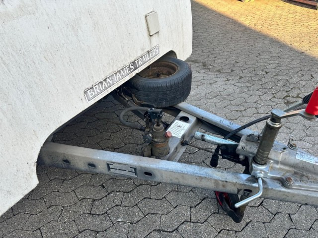Brian James Race Shuttle 5500 x 2200 mm, 3,5 to. 3-achser - קרון נגרר בהובלה אוטומטית: תמונה 2 Brian James Race Shuttle 5500 x 2200 mm, 3,5 to. 3-achser - קרון נגרר בהובלה אוטומטית: תמונה 2