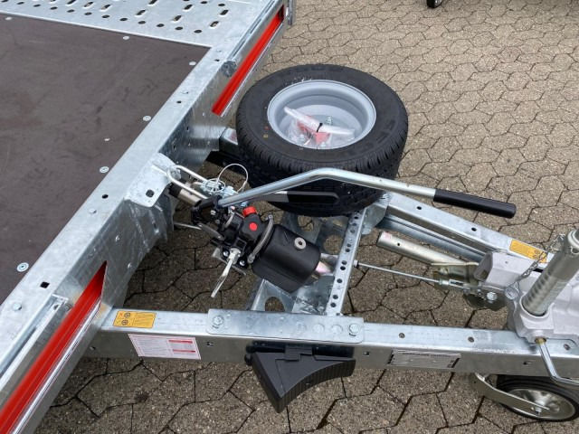 Brian James T Transporter, 231-5521-35-3-10, 5500 x 2100 mm, 3,5 to. kippbar mit Auffahrrampe - קרון נגרר בהובלה אוטומטית: תמונה 3 Brian James T Transporter, 231-5521-35-3-10, 5500 x 2100 mm, 3,5 to. kippbar mit Auffahrrampe - קרון נגרר בהובלה אוטומטית: תמונה 3
