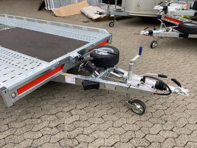 Brian James T Transporter, 231-6023-35-3-12, 6000 x 2380 mm, 3,5 to. kippbar mit Auffahrrampe - קרון נגרר בהובלה אוטומטית: תמונה 2 Brian James T Transporter, 231-6023-35-3-12, 6000 x 2380 mm, 3,5 to. kippbar mit Auffahrrampe - קרון נגרר בהובלה אוטומטית: תמונה 2