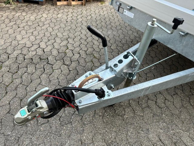 Hapert Azure H-2 Hochlader 6050 x 2200 x 300 mm, ZG 3,5 to. parabel - קרון נגרר למכונית: תמונה 2 Hapert Azure H-2 Hochlader 6050 x 2200 x 300 mm, ZG 3,5 to. parabel - קרון נגרר למכונית: תמונה 2