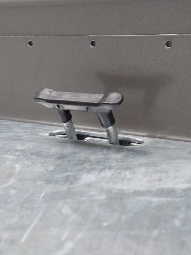 Humbaur 3-Seitenkipper HTK 3000.37 Alu, 3630 x 1850 x 350 mm, 3,0 to. - קרון נגרר עם מזהיר: תמונה 4 Humbaur 3-Seitenkipper HTK 3000.37 Alu, 3630 x 1850 x 350 mm, 3,0 to. - קרון נגרר עם מזהיר: תמונה 4