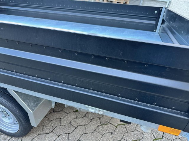 Humbaur 3-Seitenkipper HTK 3500.31 Alu Parabel , 3140 x 1750 x 350 mm, 3,5 to. - קרון נגרר עם מזהיר: תמונה 5 Humbaur 3-Seitenkipper HTK 3500.31 Alu Parabel , 3140 x 1750 x 350 mm, 3,5 to. - קרון נגרר עם מזהיר: תמונה 5
