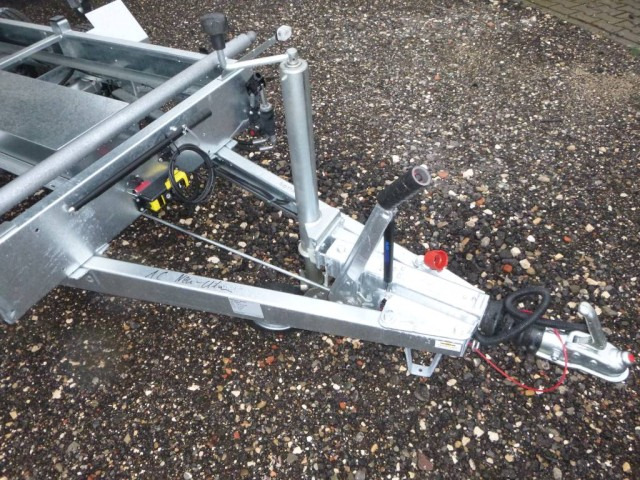 Humbaur 3-Seitenkipper HTK 3500.31 Alu, mit Laubgitteraufsatz - קרון נגרר עם מזהיר: תמונה 5 Humbaur 3-Seitenkipper HTK 3500.31 Alu, mit Laubgitteraufsatz - קרון נגרר עם מזהיר: תמונה 5