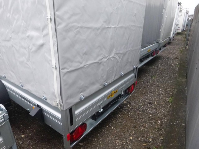 Humbaur HA 133015 mit KV, 1300 kg, 3030 x 1500 x 350 mm mit Hochplane 180 cm - קרון נגרר למכונית: תמונה 5 Humbaur HA 133015 mit KV, 1300 kg, 3030 x 1500 x 350 mm mit Hochplane 180 cm - קרון נגרר למכונית: תמונה 5