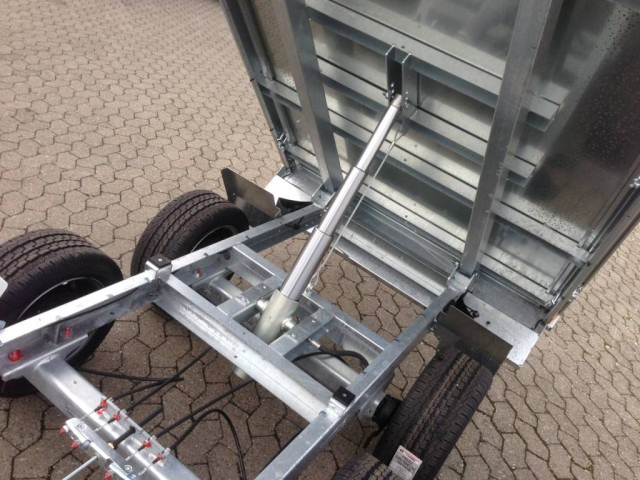 Humbaur HUK 303117 Heckkipper 3,0 t. 3140 x 1750 x 300 mm - קרון נגרר עם מזהיר: תמונה 5 Humbaur HUK 303117 Heckkipper 3,0 t. 3140 x 1750 x 300 mm - קרון נגרר עם מזהיר: תמונה 5