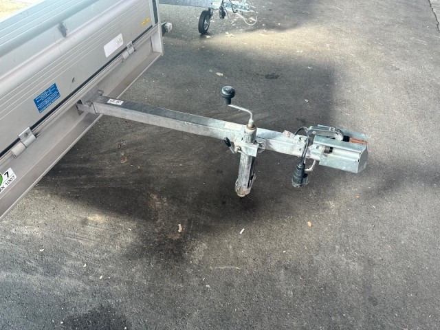 Unsinn Tieflader Alu, 2500 x 1400 x 350 mm, 0,75 to. - קרון נגרר למכונית: תמונה 2 Unsinn Tieflader Alu, 2500 x 1400 x 350 mm, 0,75 to. - קרון נגרר למכונית: תמונה 2