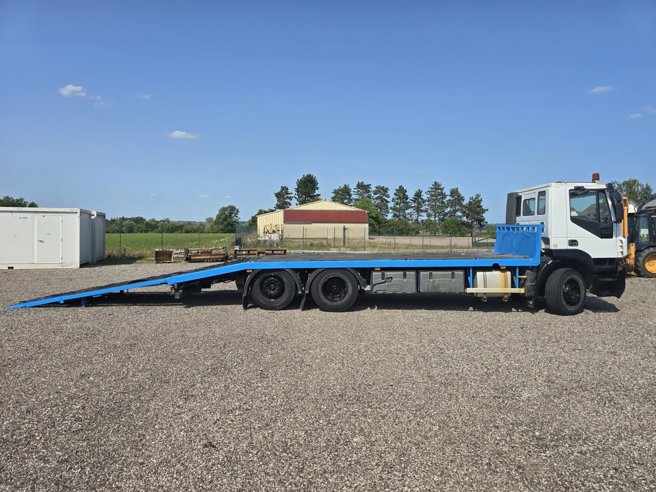 IVECO 260S33 - משאית הובלה אוטומטית: תמונה 5 IVECO 260S33 - משאית הובלה אוטומטית: תמונה 5
