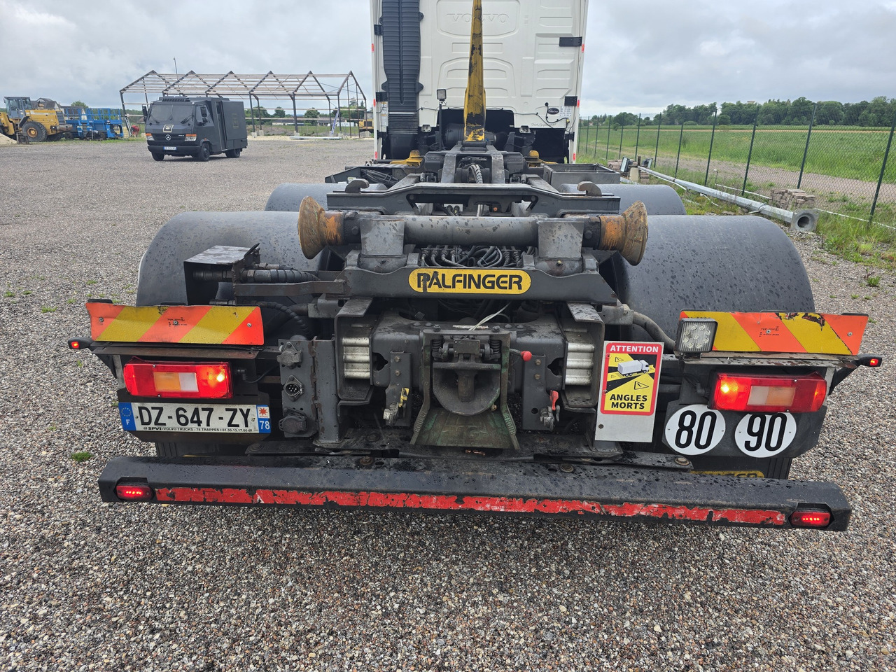 VOLVO FH500 Globe XL - משאית הרמת וו: תמונה 4 VOLVO FH500 Globe XL - משאית הרמת וו: תמונה 4