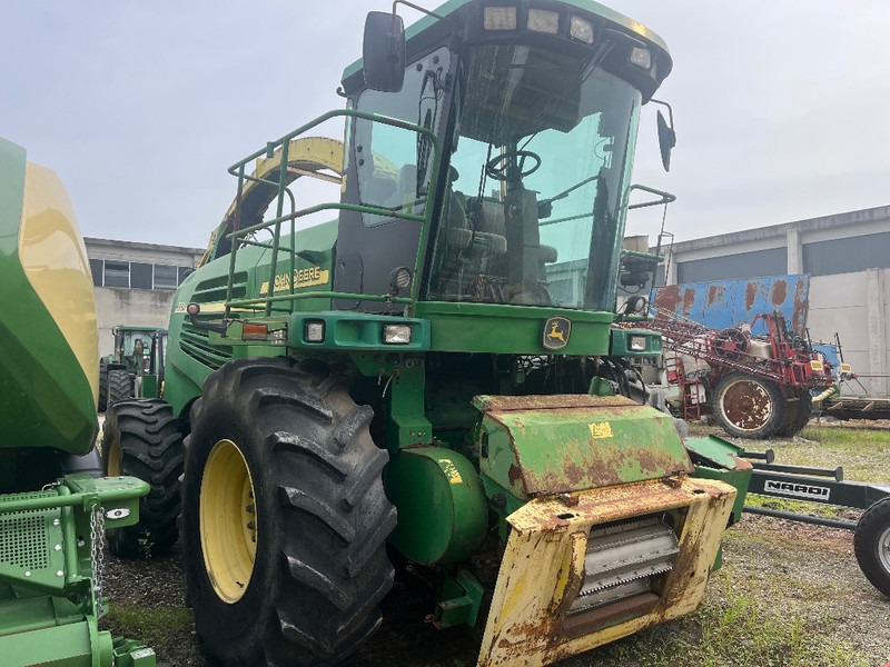 John Deere 7700 - מקצרת מספוא: תמונה 1 John Deere 7700 - מקצרת מספוא: תמונה 1