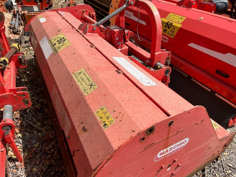 Maschio Tornado 280 - ציוד לאחר הקציר: תמונה 4 Maschio Tornado 280 - ציוד לאחר הקציר: תמונה 4