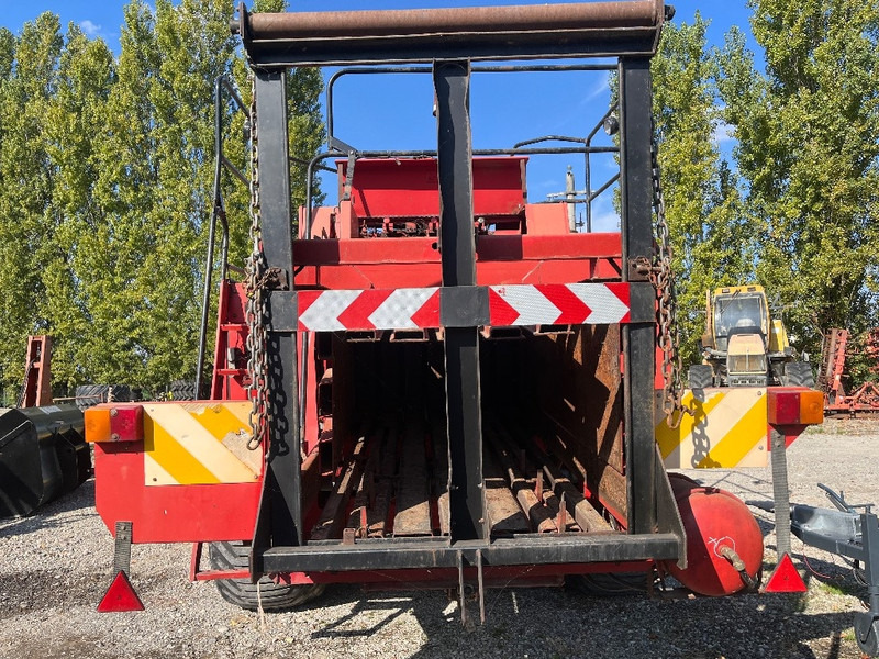 Massey Ferguson 187 - מכונת צרור מרובעת: תמונה 3 Massey Ferguson 187 - מכונת צרור מרובעת: תמונה 3