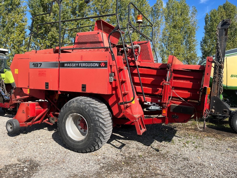 Massey Ferguson 187 - מכונת צרור מרובעת: תמונה 2 Massey Ferguson 187 - מכונת צרור מרובעת: תמונה 2