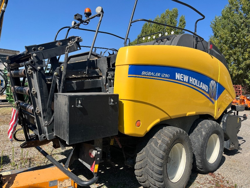 New Holland 1290 - מכונת צרור מרובעת: תמונה 4 New Holland 1290 - מכונת צרור מרובעת: תמונה 4