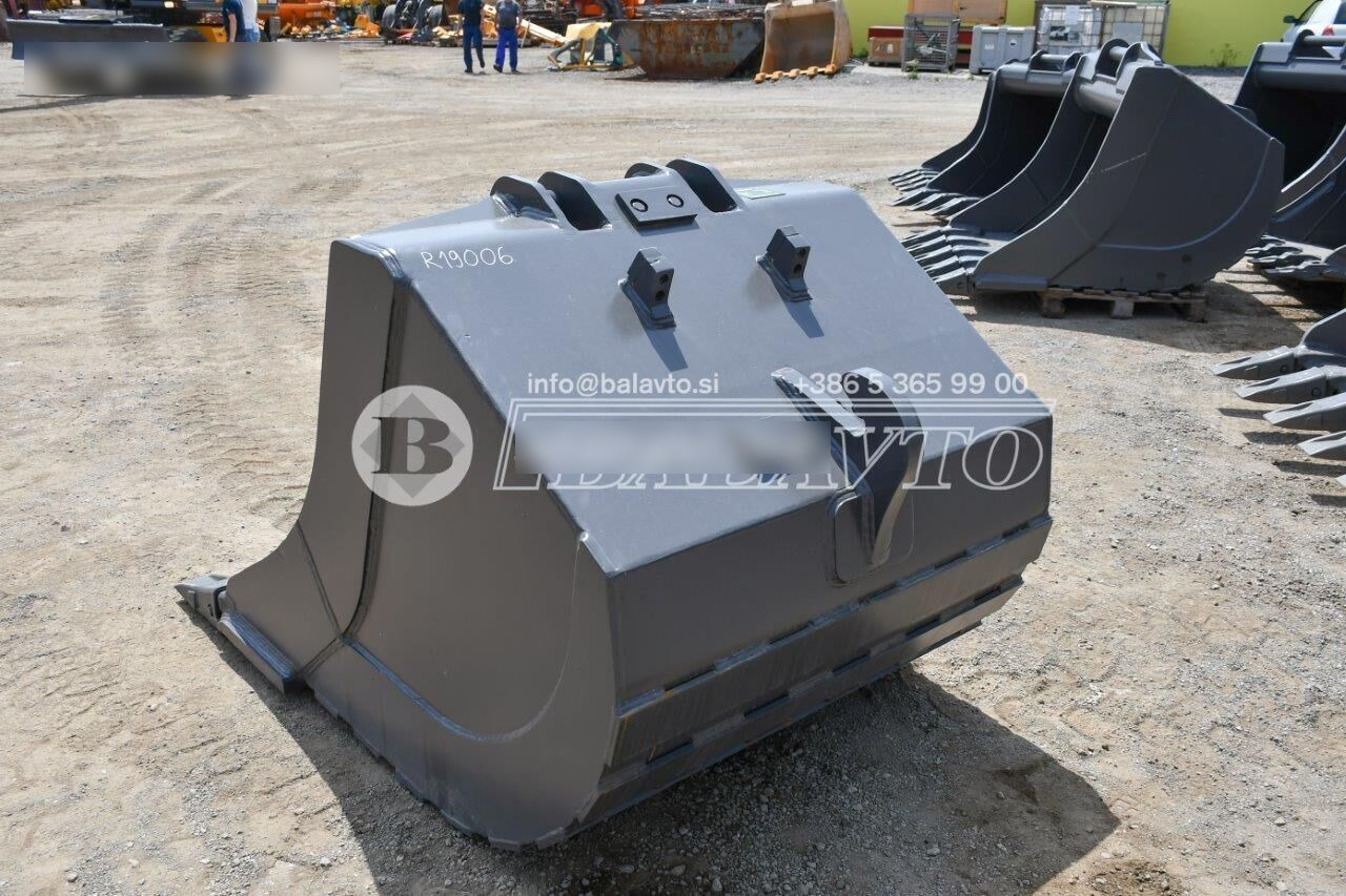 BALAVTO digging bucket 1300 mm S1 - דלי מחפר: תמונה 4 BALAVTO digging bucket 1300 mm S1 - דלי מחפר: תמונה 4