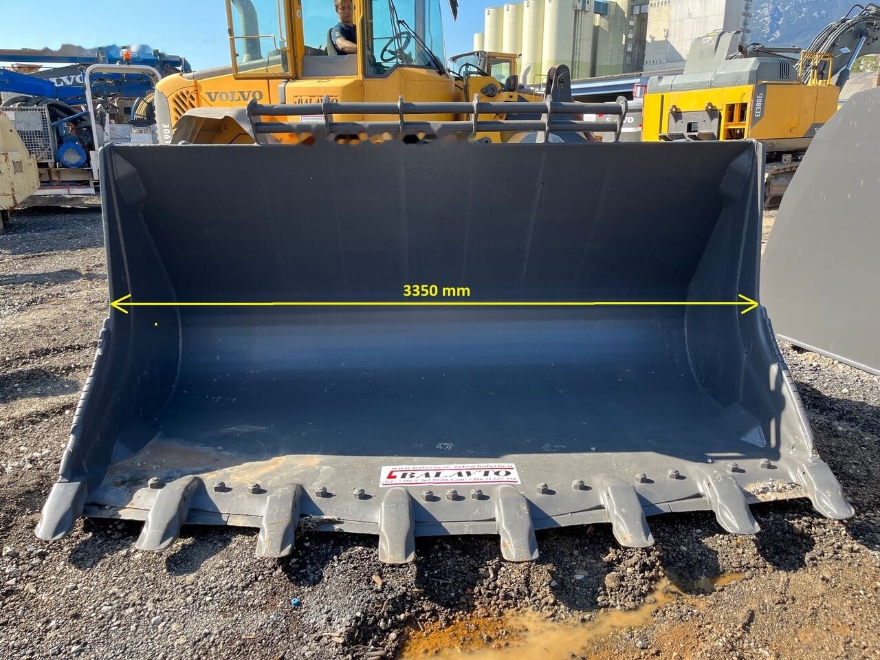 Balavto Loader bucket 3350 mm - דלי מעמיס: תמונה 3 Balavto Loader bucket 3350 mm - דלי מעמיס: תמונה 3