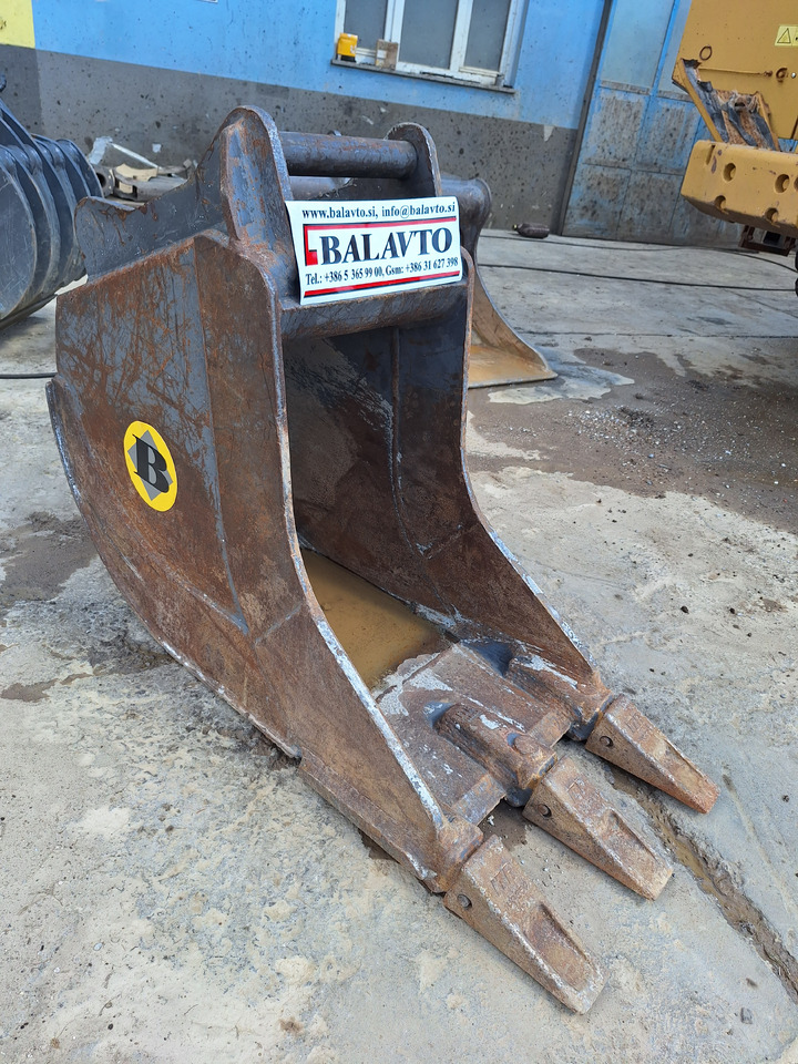 Balavto Trenching bucket 600 mm S60 - דלי מחפר: תמונה 1 Balavto Trenching bucket 600 mm S60 - דלי מחפר: תמונה 1
