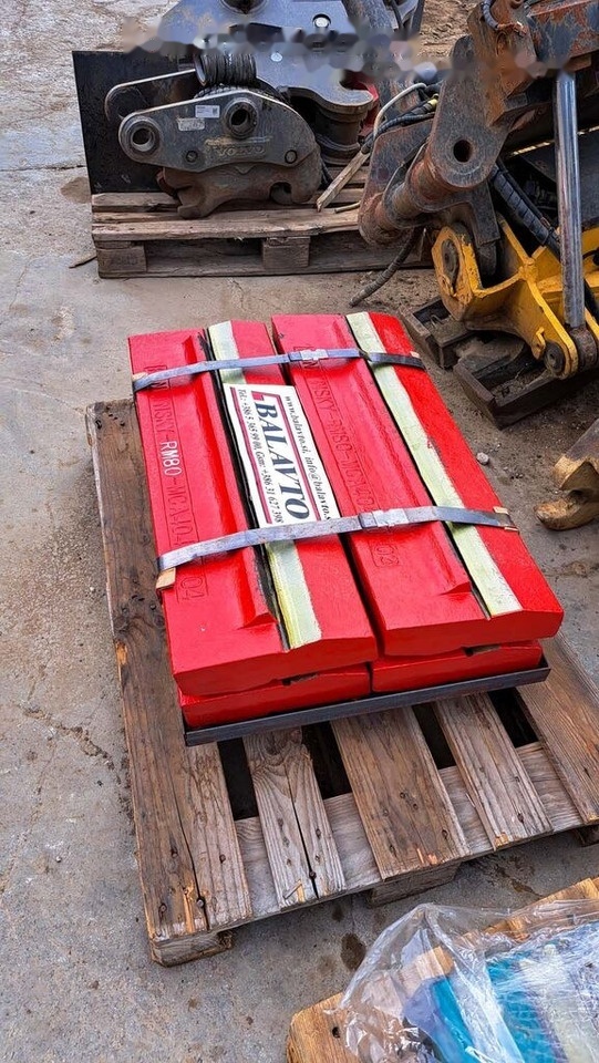 Blow bar Rubble Master RM80 for crusher - חלקי חילוף עבור מגרסה: תמונה 4 Blow bar Rubble Master RM80 for crusher - חלקי חילוף עבור מגרסה: תמונה 4