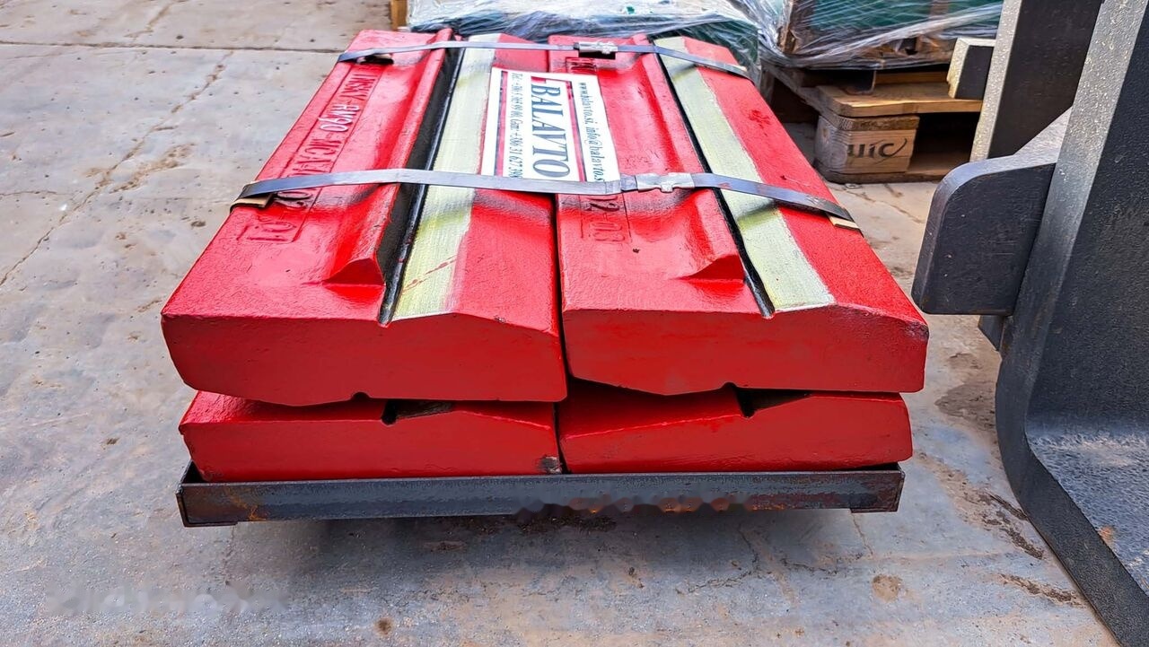 Blow bar Rubble Master RM90 for crusher - חלקי חילוף עבור מגרסה: תמונה 5 Blow bar Rubble Master RM90 for crusher - חלקי חילוף עבור מגרסה: תמונה 5