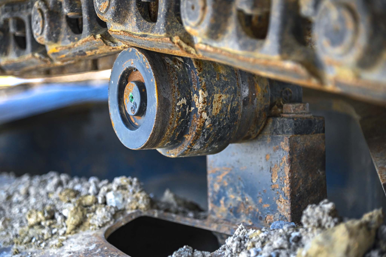 מחפר סורק CASE CX240B: תמונה 31 מחפר סורק CASE CX240B: תמונה 31