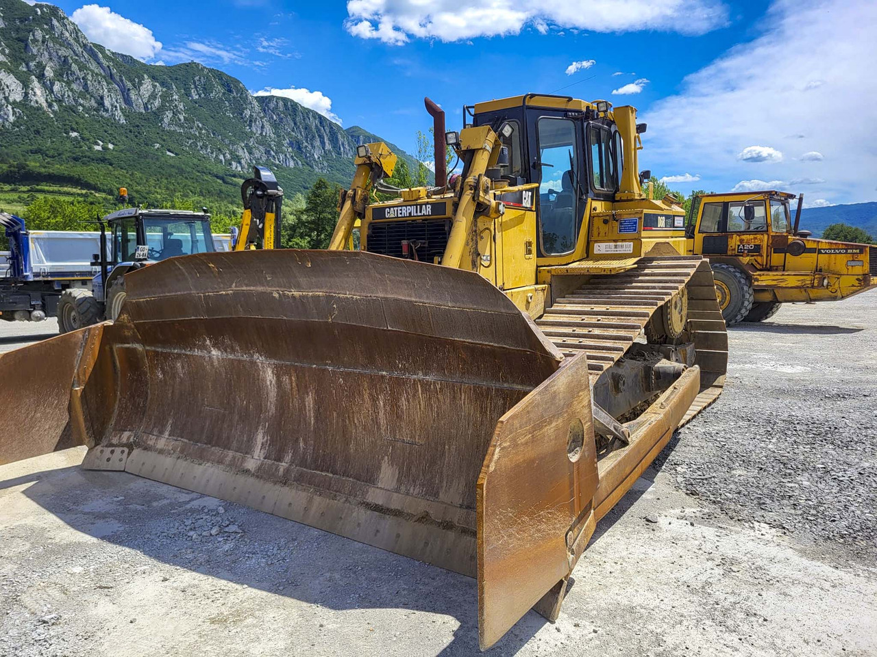 דחפור CATERPILLAR D6R: תמונה 5