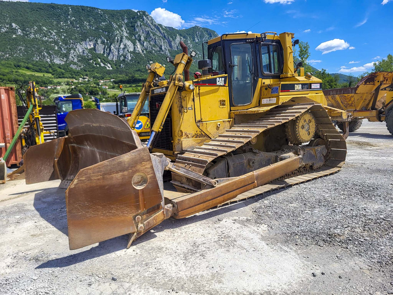 CATERPILLAR D6R - דחפור: תמונה 1 CATERPILLAR D6R - דחפור: תמונה 1