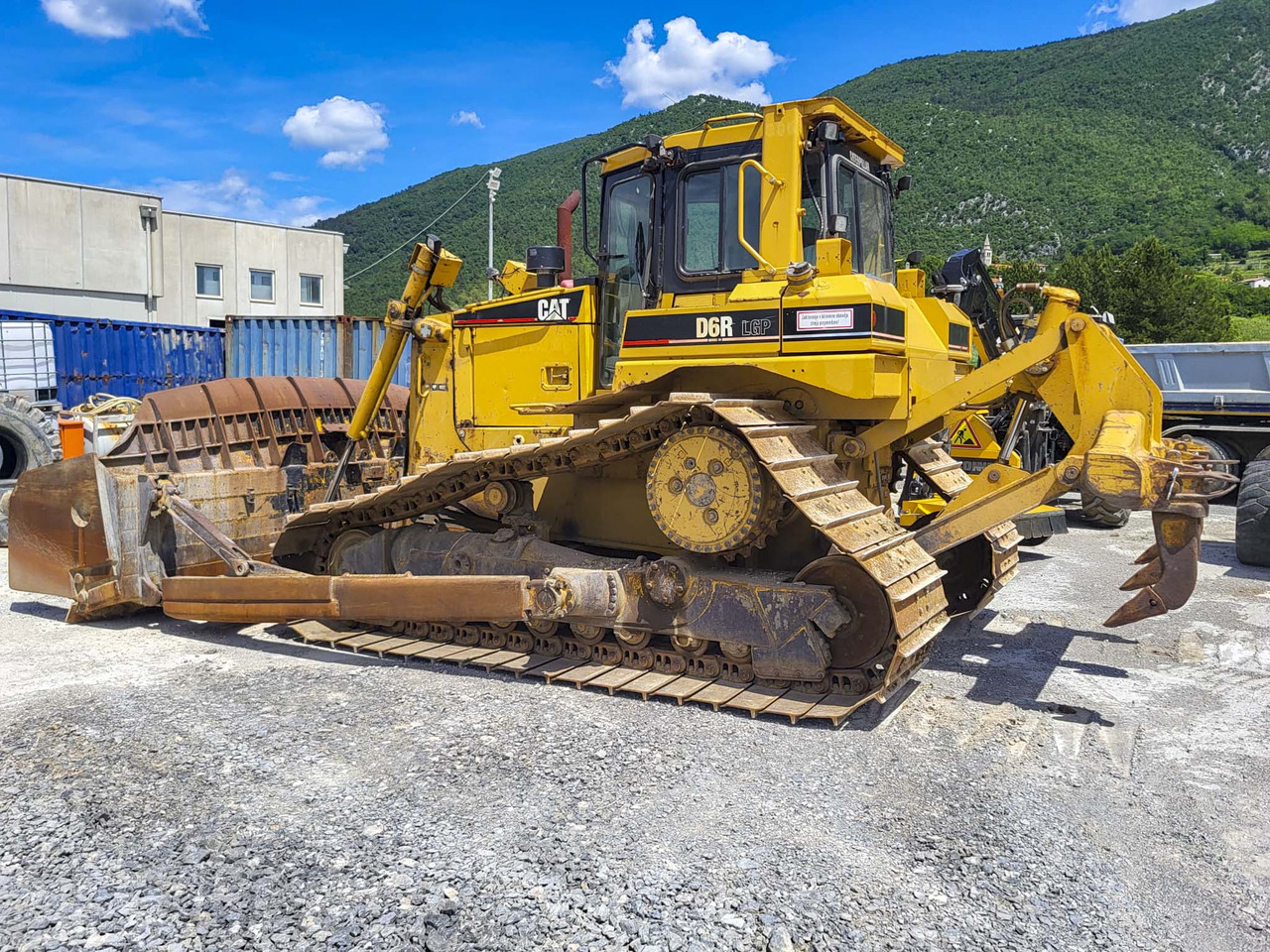 Caterpillar D6R - דחפור: תמונה 3 Caterpillar D6R - דחפור: תמונה 3