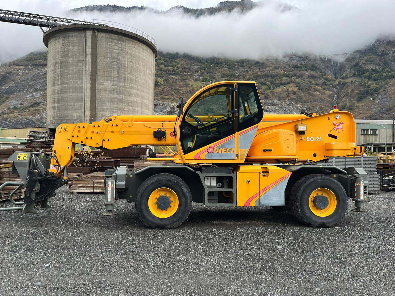 Dieci Pegasus 50.21 - מעמיס גלגלים טלסקופי: תמונה 1 Dieci Pegasus 50.21 - מעמיס גלגלים טלסקופי: תמונה 1