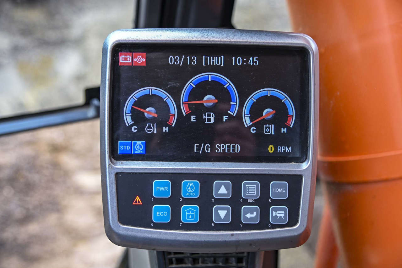 מחפר סורק Doosan DX340LC: תמונה 50