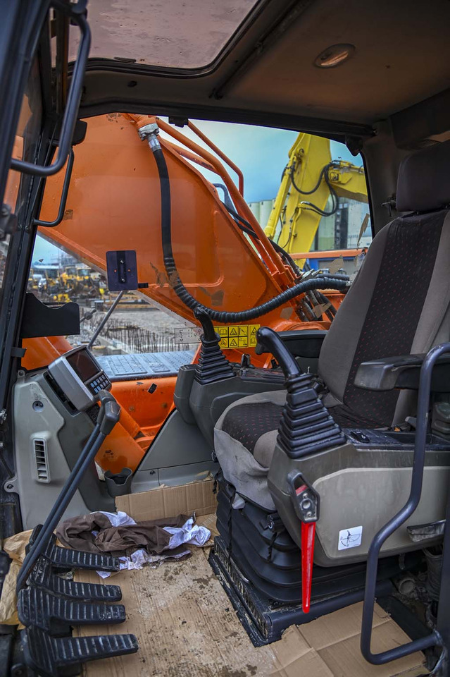 מחפר סורק Doosan DX340LC: תמונה 46