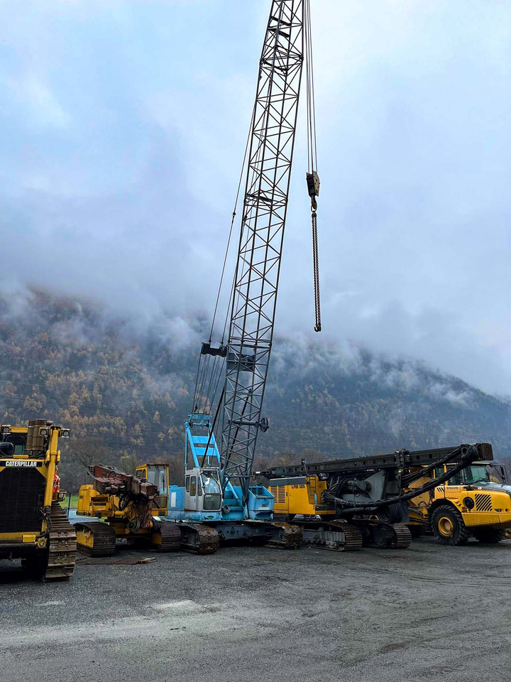 Hitachi KH 180-2 - עגורן זוחל: תמונה 1 Hitachi KH 180-2 - עגורן זוחל: תמונה 1