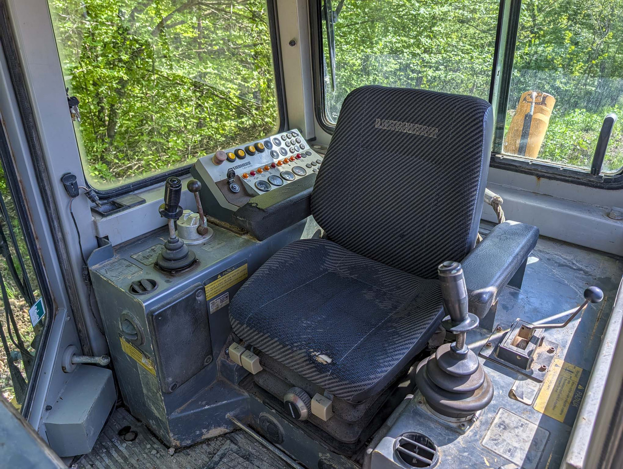 Liebherr PR722 BL - דחפור: תמונה 4 Liebherr PR722 BL - דחפור: תמונה 4