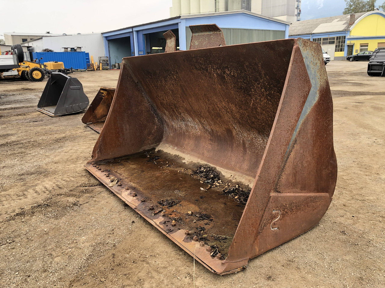 Loader bucket 3400 mm Volvo - דלי מעמיס: תמונה 3 Loader bucket 3400 mm Volvo - דלי מעמיס: תמונה 3
