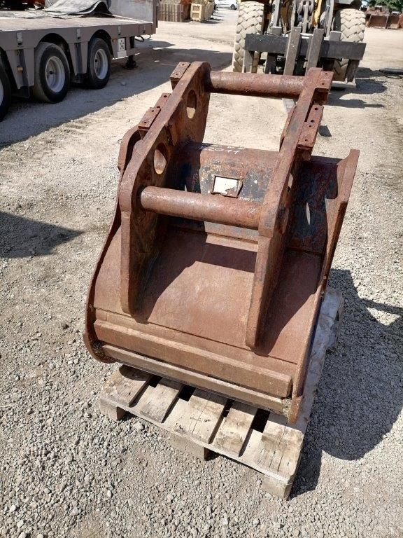 Narrow digging bucket 800 mm - דלי מחפר: תמונה 3 Narrow digging bucket 800 mm - דלי מחפר: תמונה 3