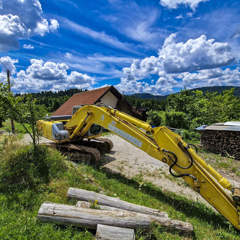 New Holland Kobelco E215 - מחפר סורק: תמונה 3 New Holland Kobelco E215 - מחפר סורק: תמונה 3