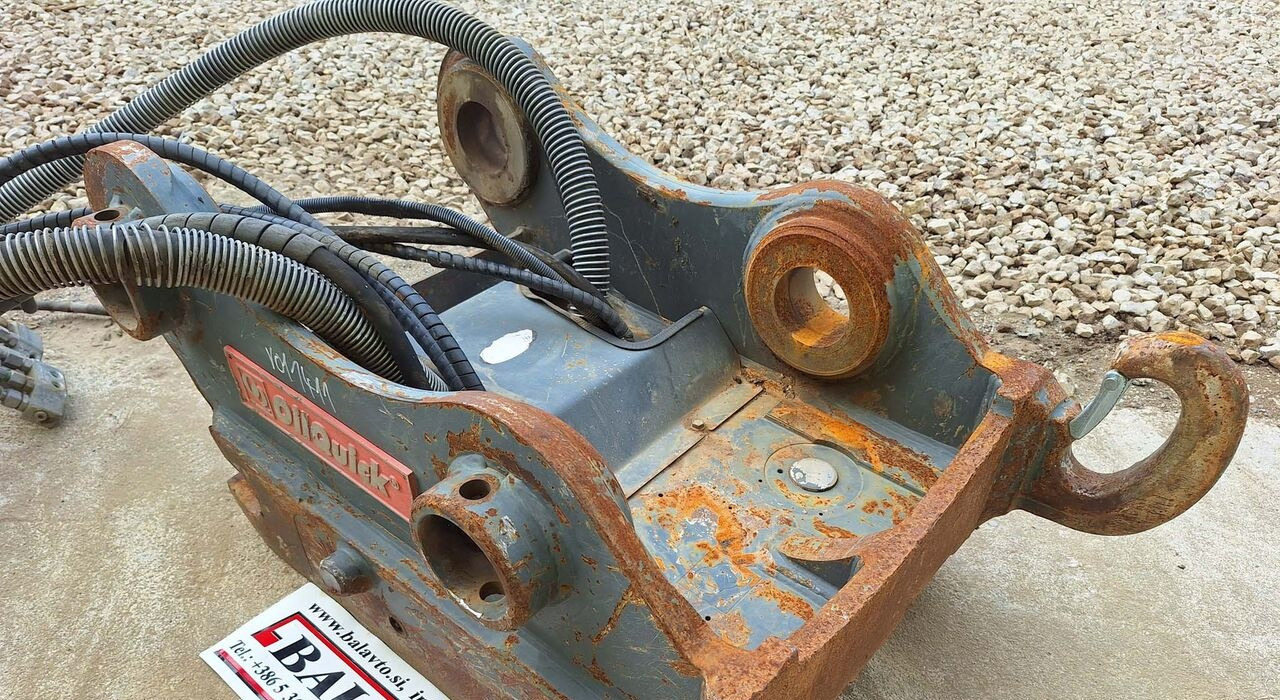 OilQuick hydraulic OQ70/55 - מצמד מהיר עבור מחפר: תמונה 1 OilQuick hydraulic OQ70/55 - מצמד מהיר עבור מחפר: תמונה 1