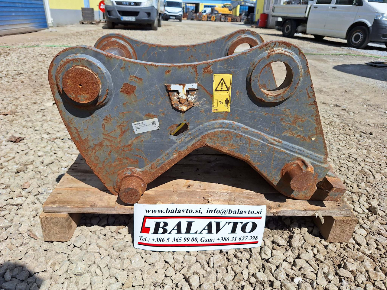 Trevi Benne hydraulic ARI Verachtert Volvo EC220E - מצמד מהיר עבור מכונת בנייה: תמונה 1 Trevi Benne hydraulic ARI Verachtert Volvo EC220E - מצמד מהיר עבור מכונת בנייה: תמונה 1