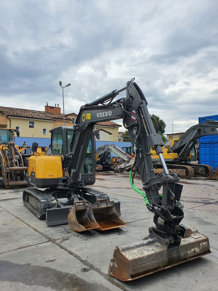 VOLVO EC60E - מיני מחפר: תמונה 5 VOLVO EC60E - מיני מחפר: תמונה 5