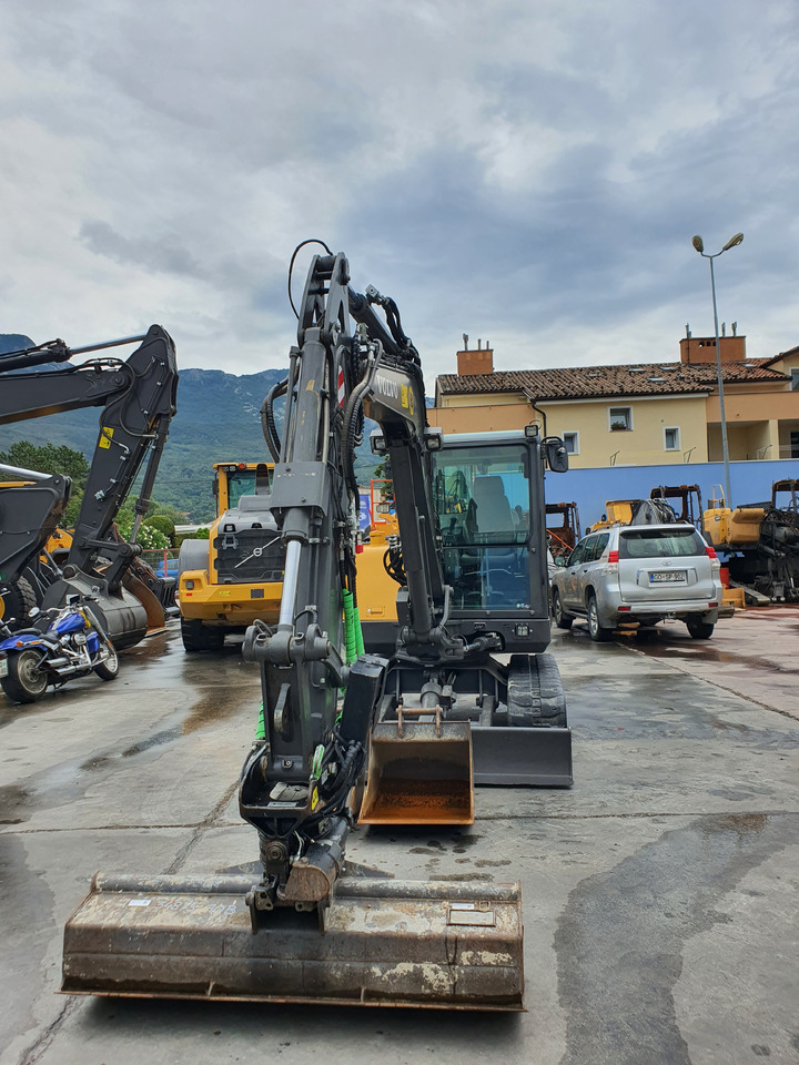 VOLVO EC60E - מיני מחפר: תמונה 4 VOLVO EC60E - מיני מחפר: תמונה 4