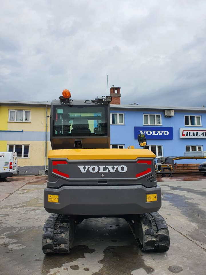 VOLVO EC60E - מיני מחפר: תמונה 1 VOLVO EC60E - מיני מחפר: תמונה 1
