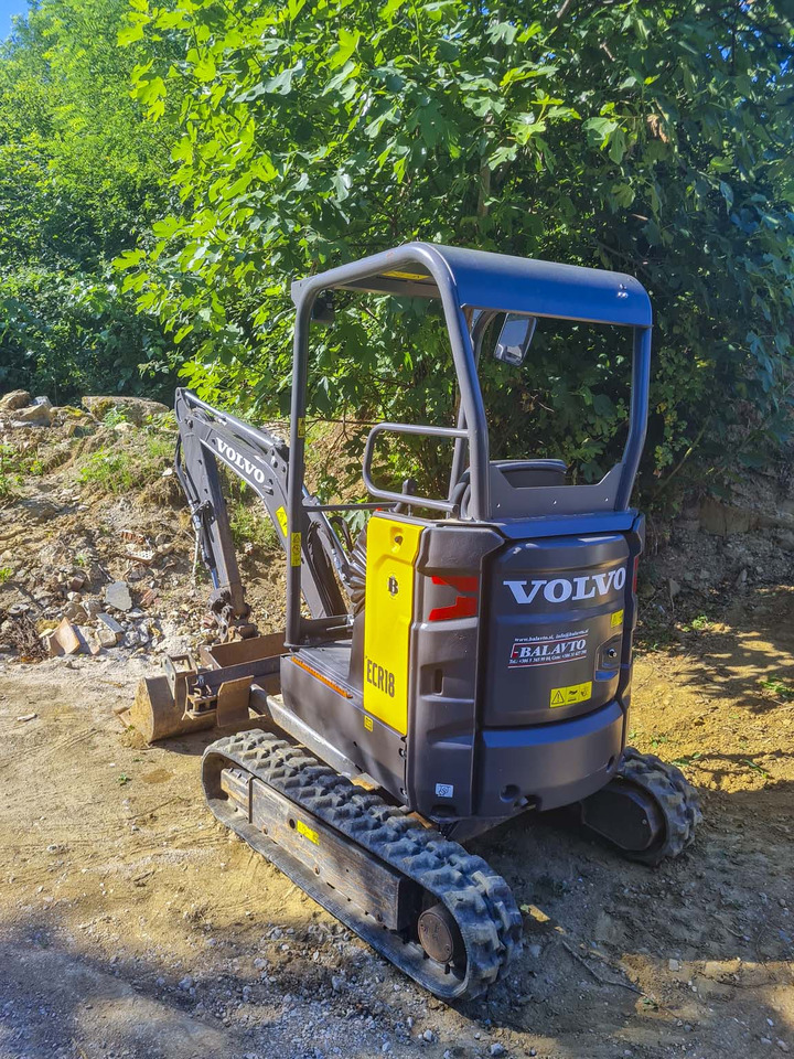 VOLVO ECR18E - מיני מחפר: תמונה 2 VOLVO ECR18E - מיני מחפר: תמונה 2