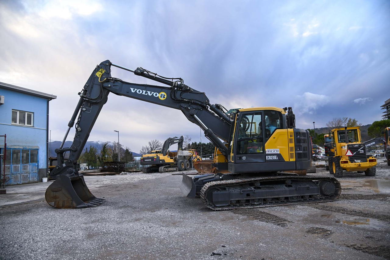 VOLVO ECR235EL - מחפר סורק: תמונה 3 VOLVO ECR235EL - מחפר סורק: תמונה 3