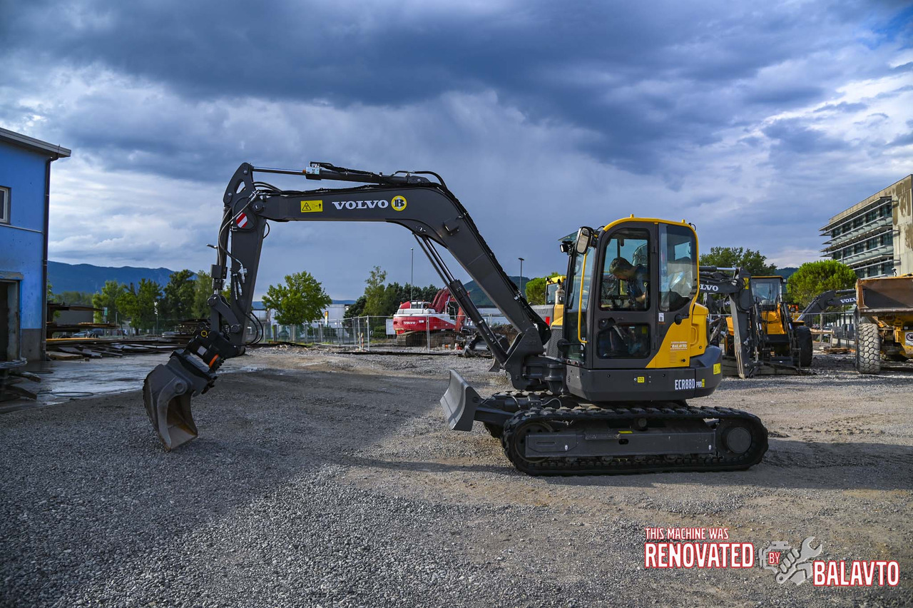 VOLVO ECR88D - מיני מחפר: תמונה 3 VOLVO ECR88D - מיני מחפר: תמונה 3